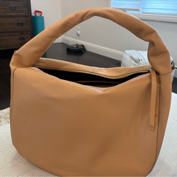 NWT handbag - Picture 2 of 12